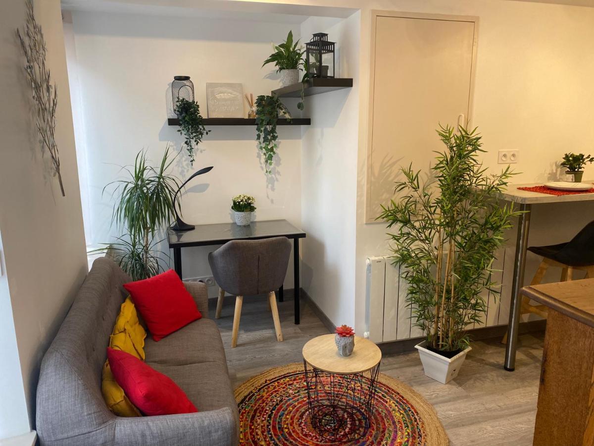 Charmant Appartement Proche Du Centre Ville Caen Bagian luar foto
